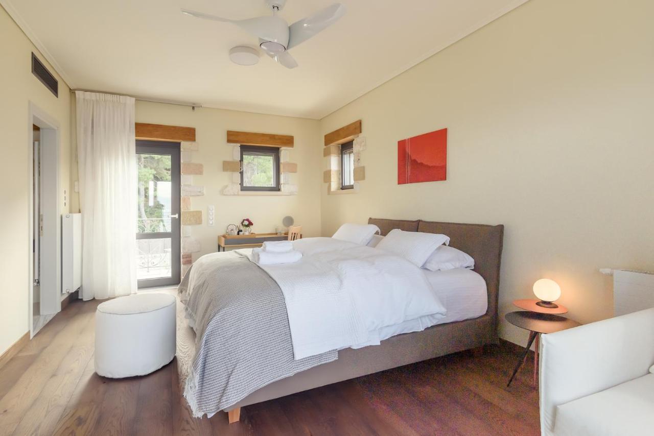 Villa Kalamos / Sea View And Pool Nearby Athens Luaran gambar
