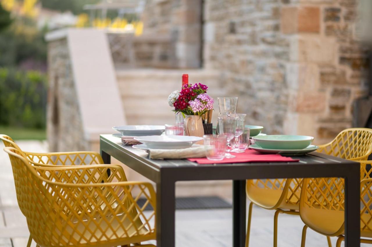 Villa Kalamos / Sea View And Pool Nearby Athens Luaran gambar