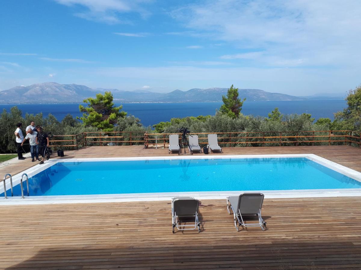 Villa Kalamos / Sea View And Pool Nearby Athens Luaran gambar