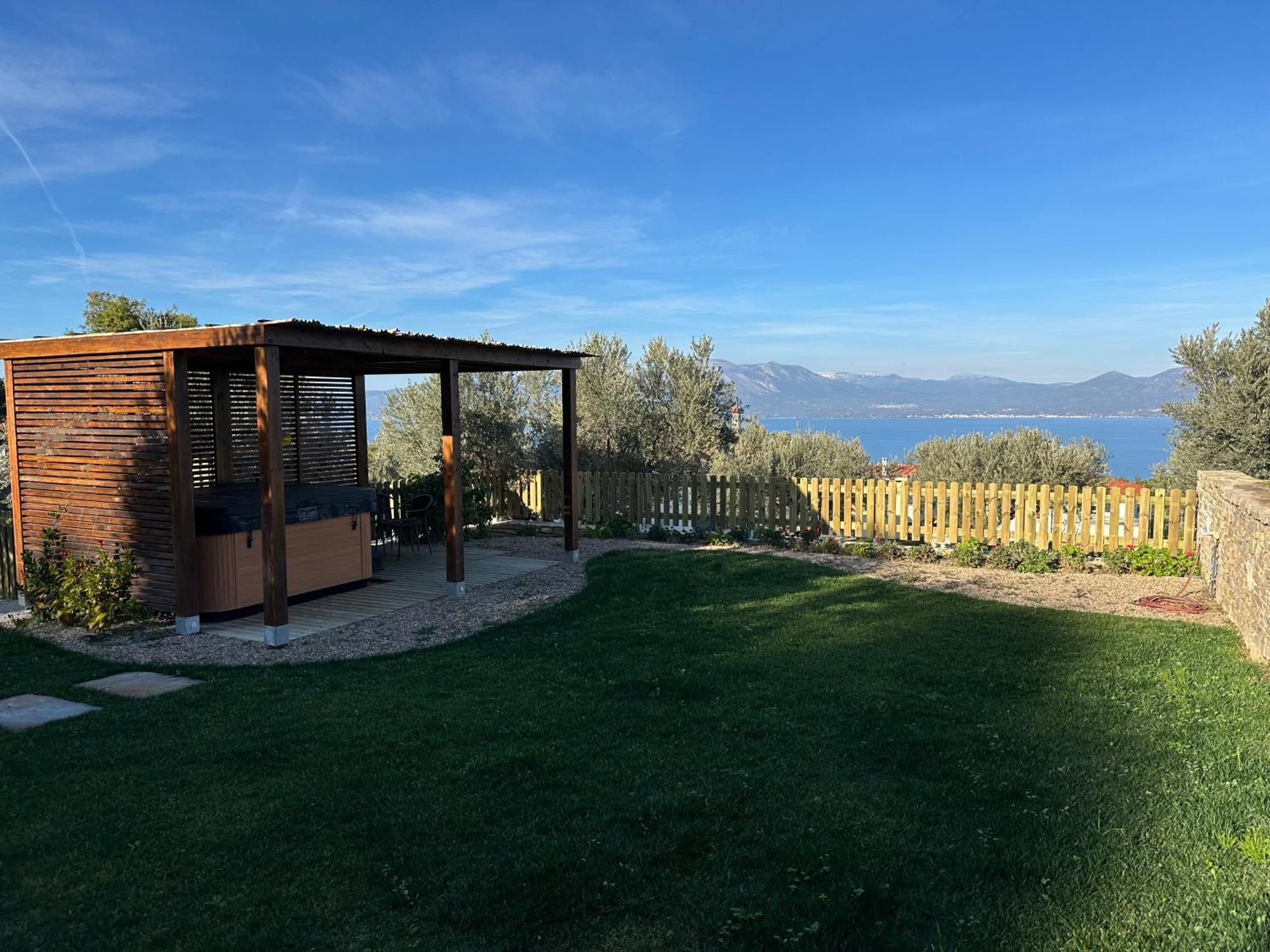 Villa Kalamos / Sea View And Pool Nearby Athens Luaran gambar