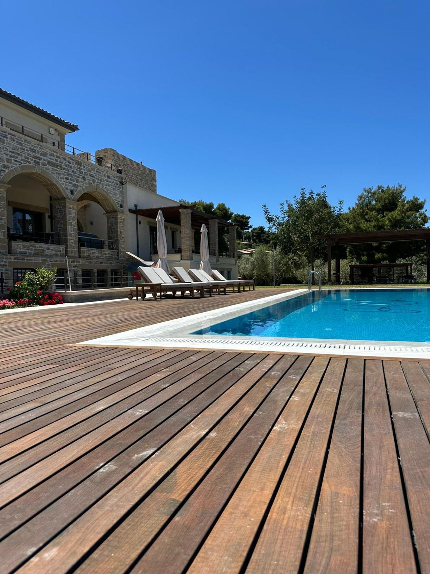 Villa Kalamos / Sea View And Pool Nearby Athens Luaran gambar